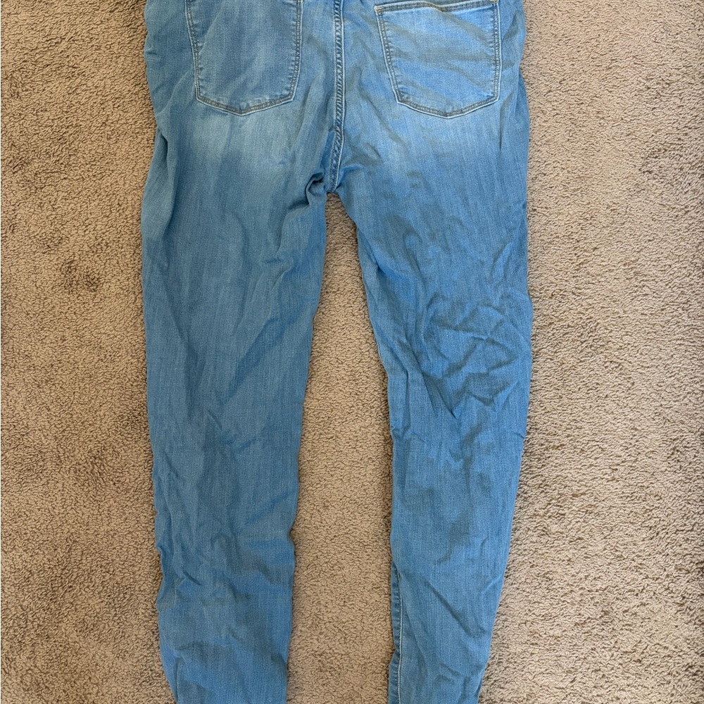 Universal Thread Mid Rise Skinny Jeans, size 16 - Picture 2 of 5